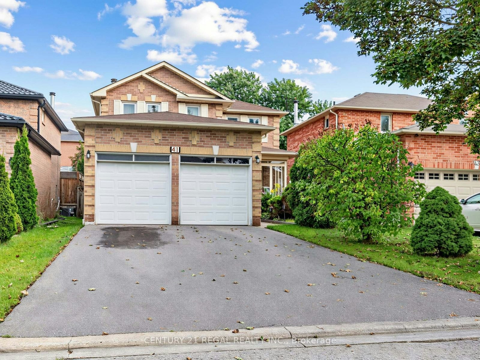 41 Coe Drive, Ajax, ON, L1T 3H9