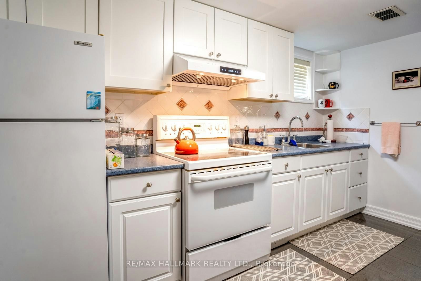 110 Trinnell Boulevard, Toronto, ON, M1L 1S7 - 12