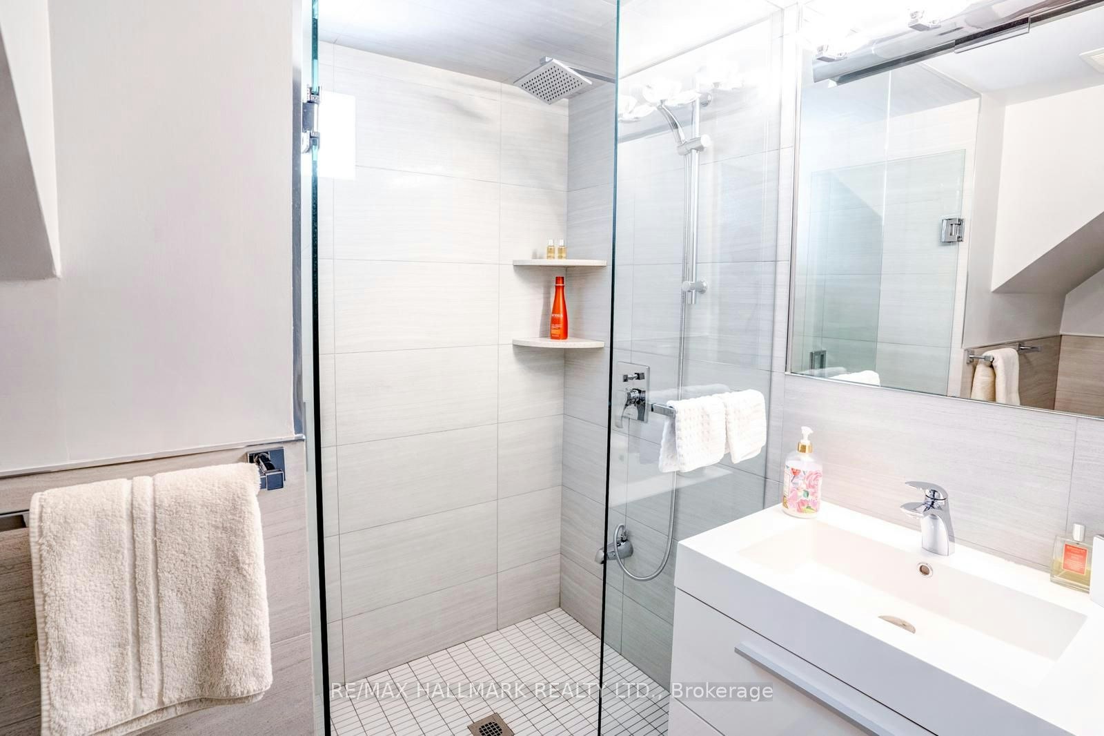110 Trinnell Boulevard, Toronto, ON, M1L 1S7 - 17