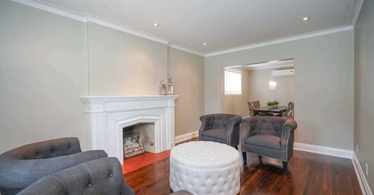 1076 Greenwood Avenue, Toronto, ON, M4J 4E3 - 6