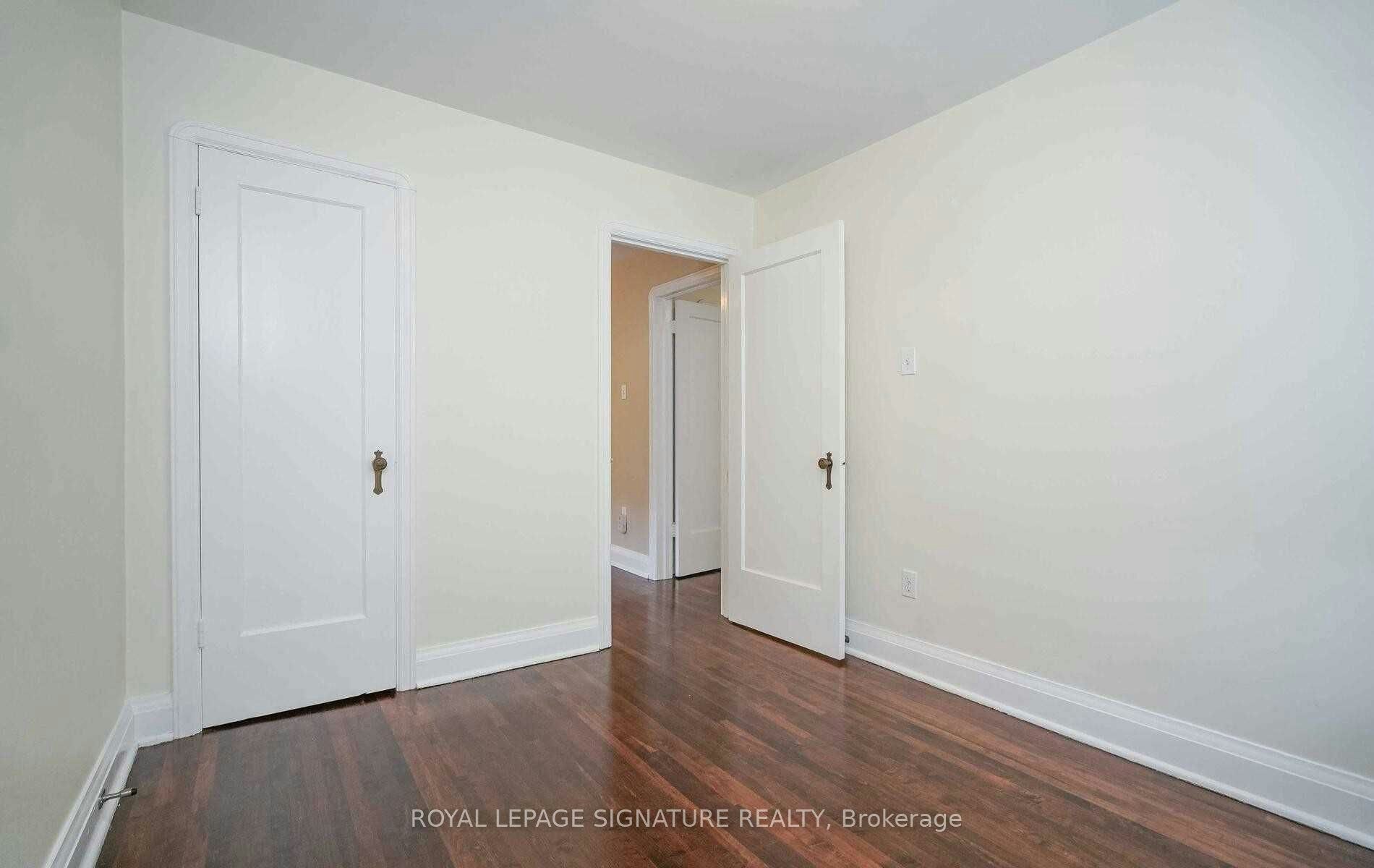 1076 Greenwood Avenue, Toronto, ON, M4J 4E3 - 16