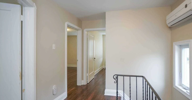 1076 Greenwood Avenue, Toronto, ON, M4J 4E3 - 12