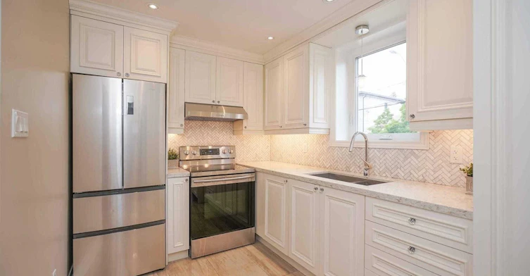 1076 Greenwood Avenue, Toronto, ON, M4J 4E3 - 10