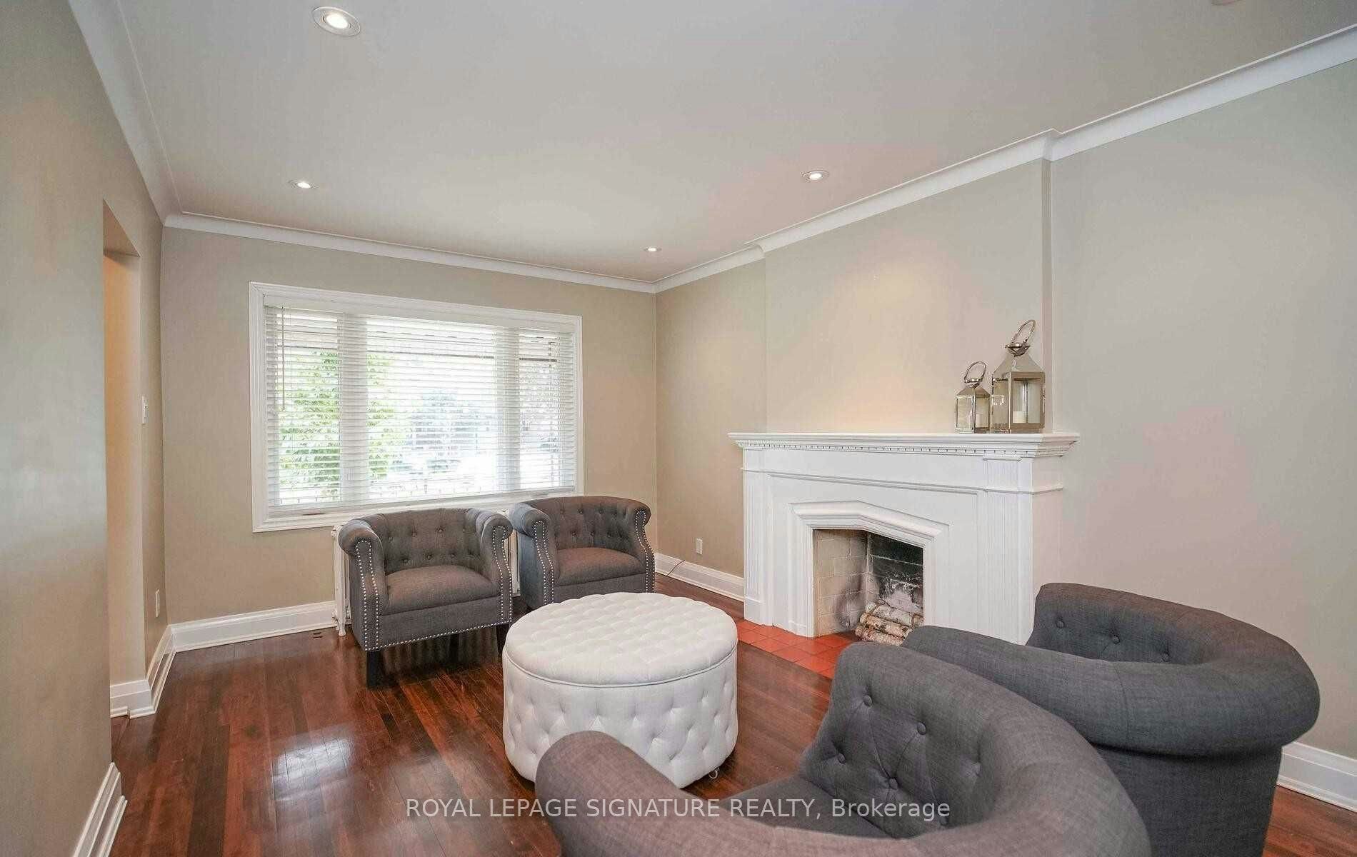 1076 Greenwood Avenue, Toronto, ON, M4J 4E3 - 5
