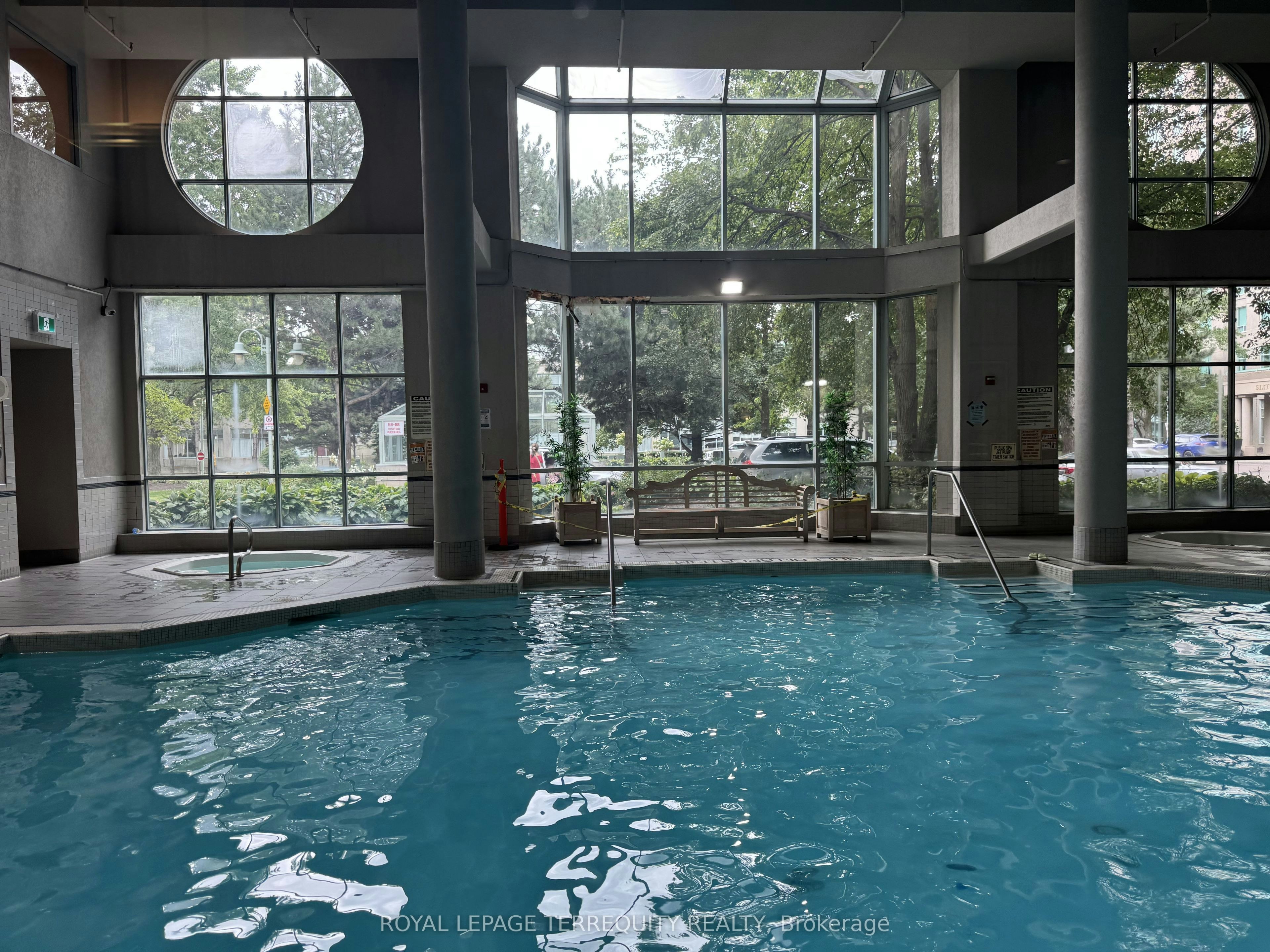 PH9-88 Corporate Drive, Toronto, ON, M1H 3G6 - 18