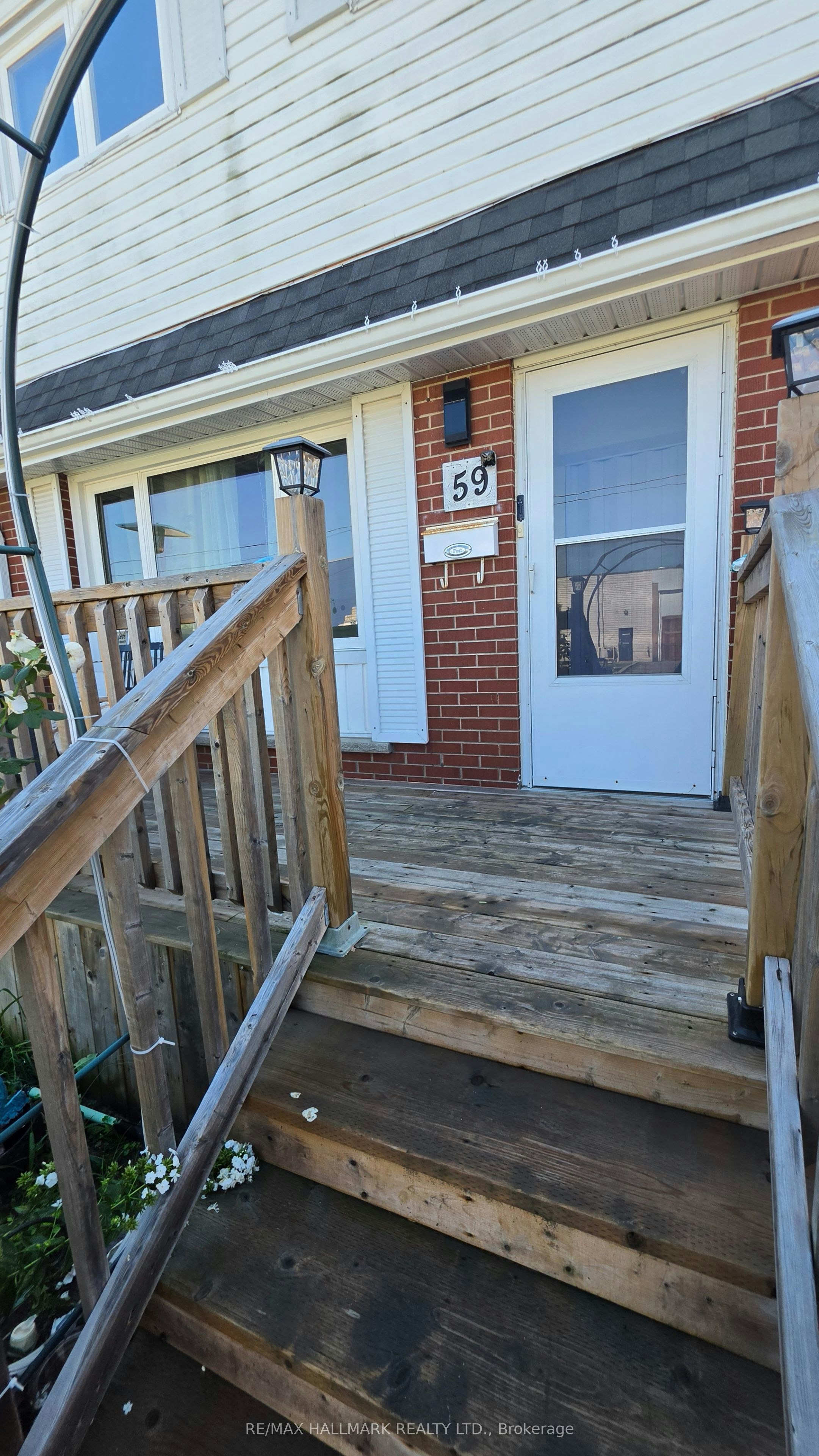 59 Russett Avenue, Oshawa, ON, L1G 3R4 - 3