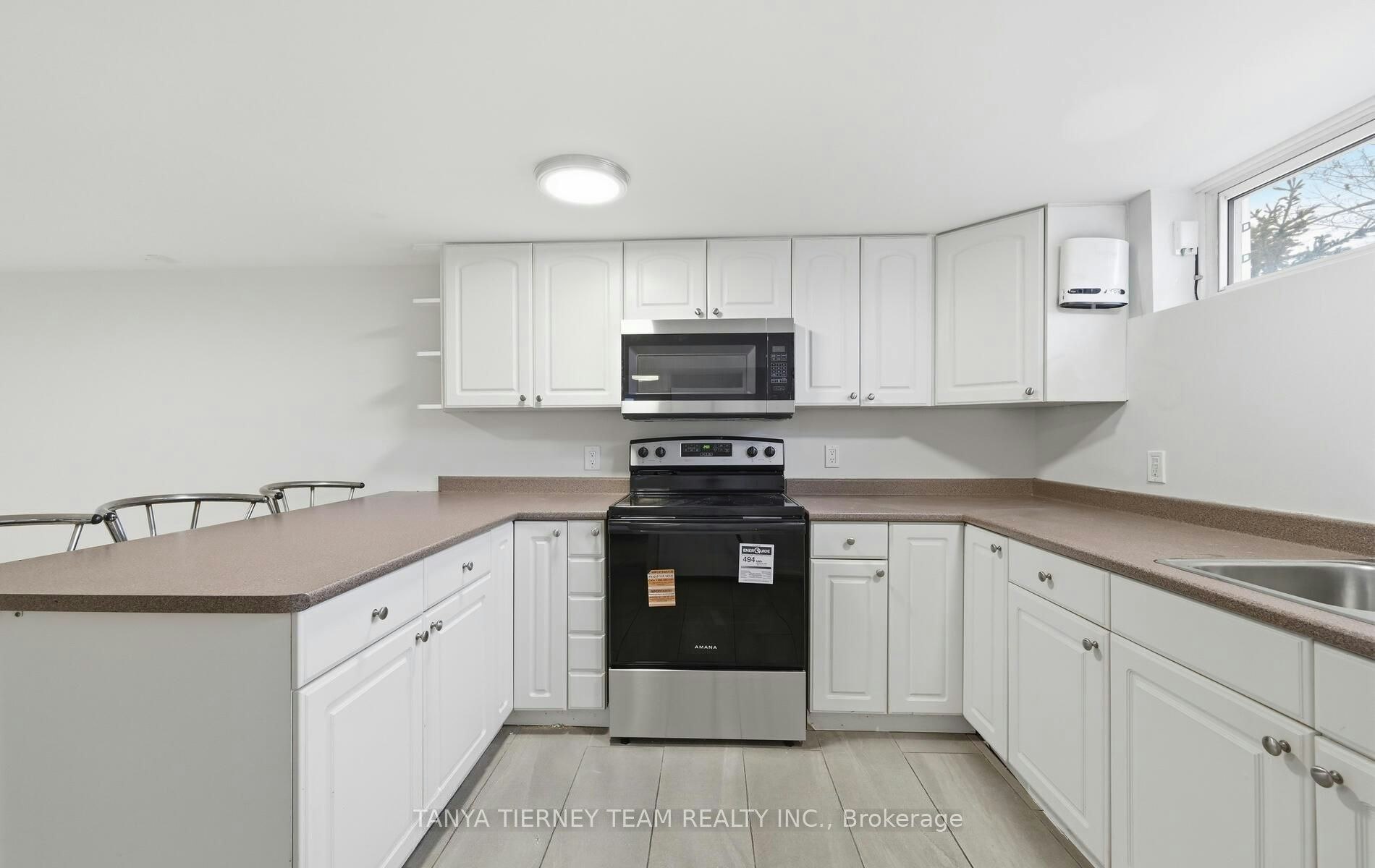 Basement-1402 Colmar Avenue, Pickering, ON, L1W 1C3 - 8
