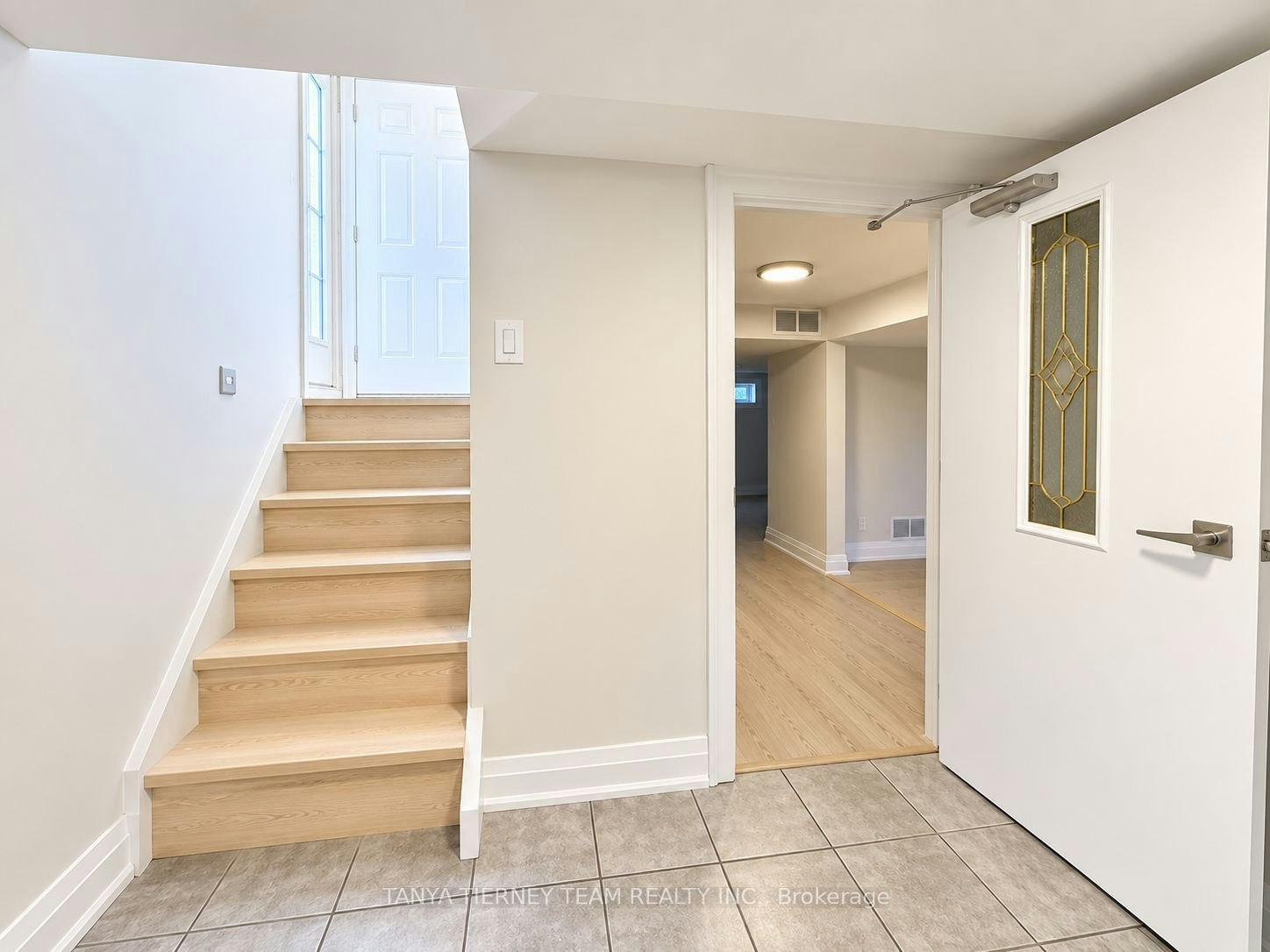 Basement-1402 Colmar Avenue, Pickering, ON, L1W 1C3 - 4