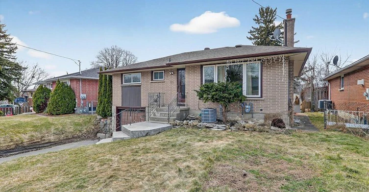 146 Oriole Street, Oshawa, ON, L1H 6Y6