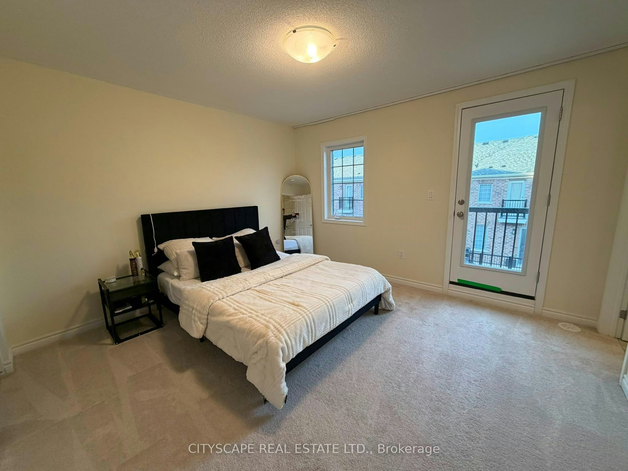 3241 Brigadier Avenue, Pickering, ON, L1X 0N4 - 8