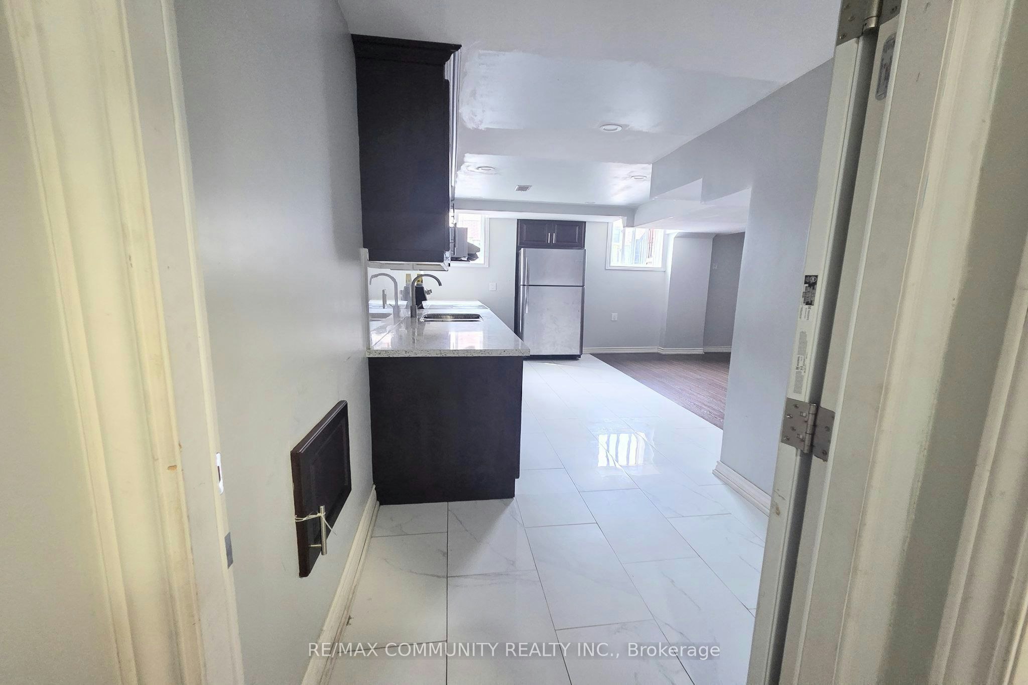Basement-34 Gillingham Street, Toronto, ON, M1B 5X1 - 4
