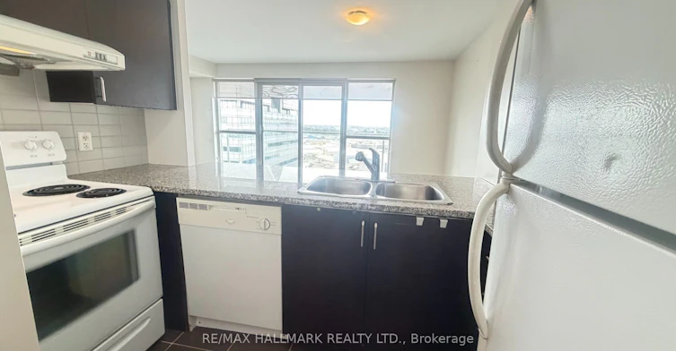 1401-70 Town Centre Court, Toronto, ON, M1P 0B2 - 4