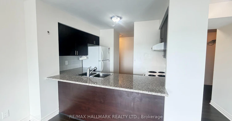 1401-70 Town Centre Court, Toronto, ON, M1P 0B2 - 5