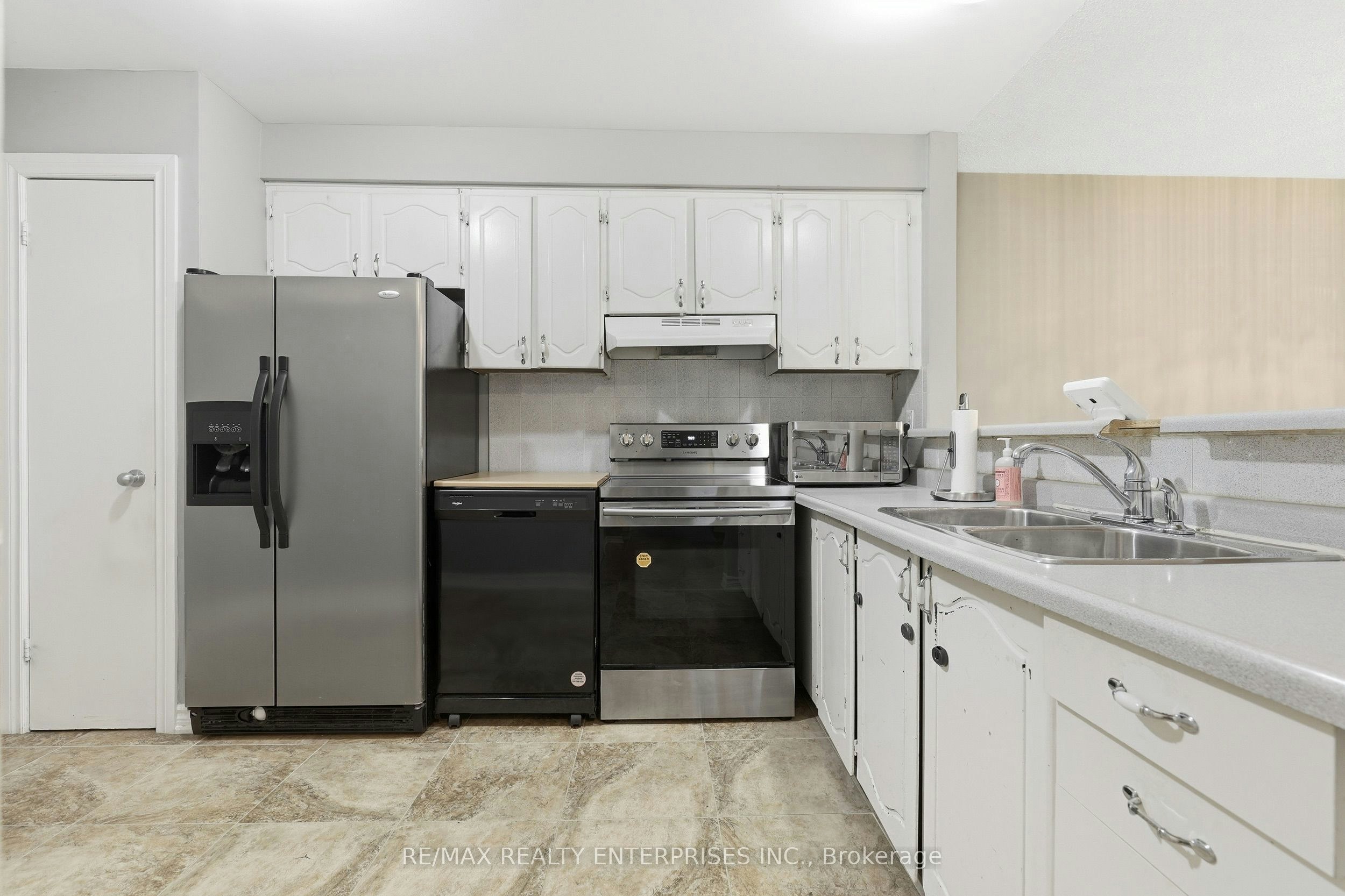103-155 Glovers Road, Oshawa, ON, L1G 7A4 - 11