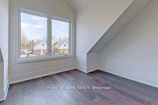82 Ellington Drive, Toronto, ON, M1R 3Y1 - 12