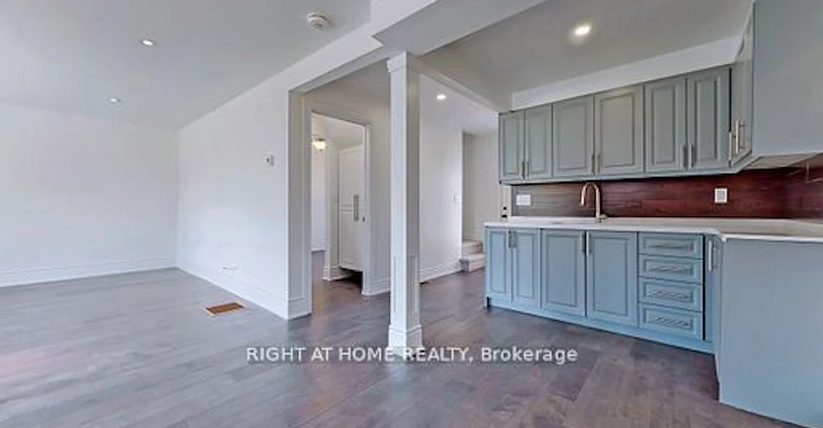 82 Ellington Drive, Toronto, ON, M1R 3Y1 - 5
