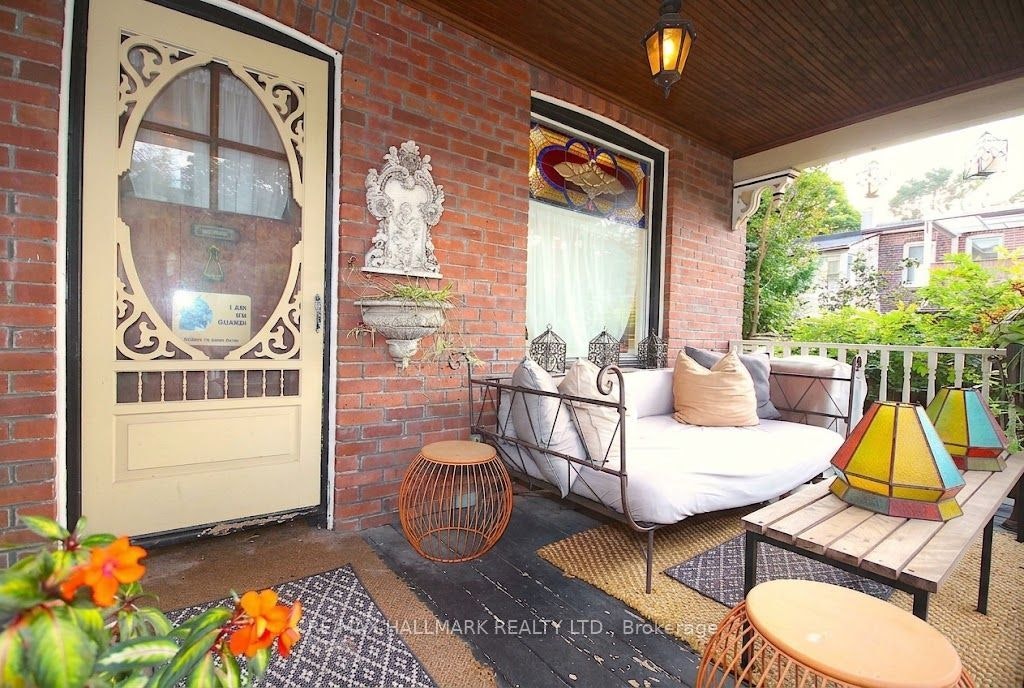 Upper-91 Ivy Avenue, Toronto, ON, M4L 2H8 - 2