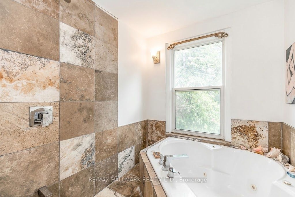 Upper-91 Ivy Avenue, Toronto, ON, M4L 2H8 - 29