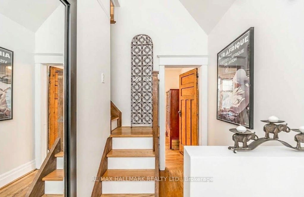 Upper-91 Ivy Avenue, Toronto, ON, M4L 2H8 - 15