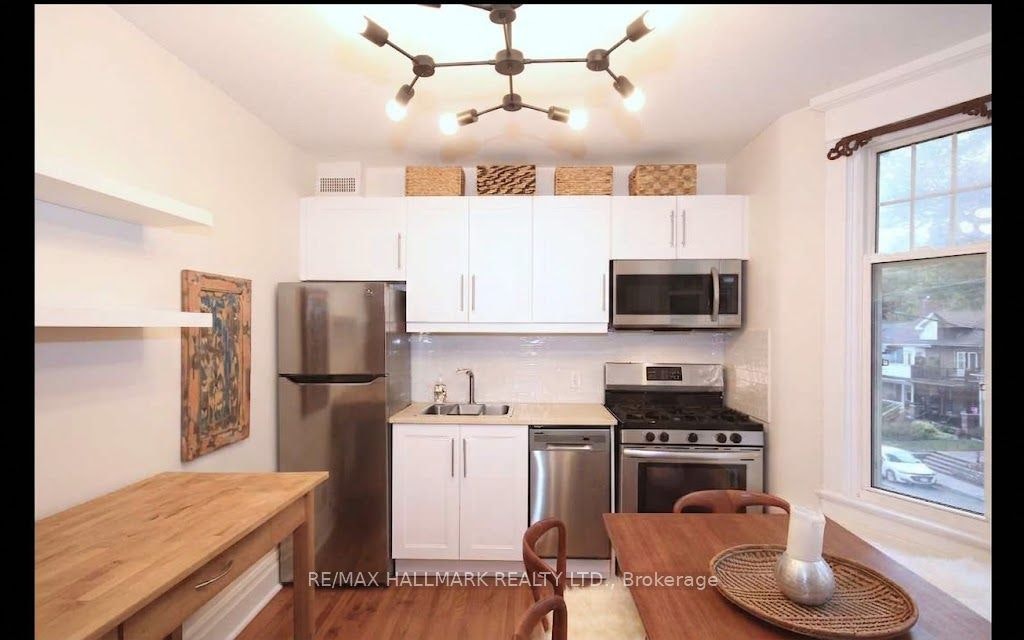 Upper-91 Ivy Avenue, Toronto, ON, M4L 2H8 - 16