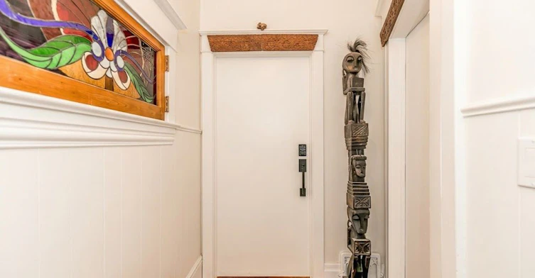 Upper-91 Ivy Avenue, Toronto, ON, M4L 2H8 - 3