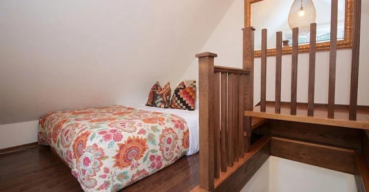 Upper-91 Ivy Avenue, Toronto, ON, M4L 2H8 - 25