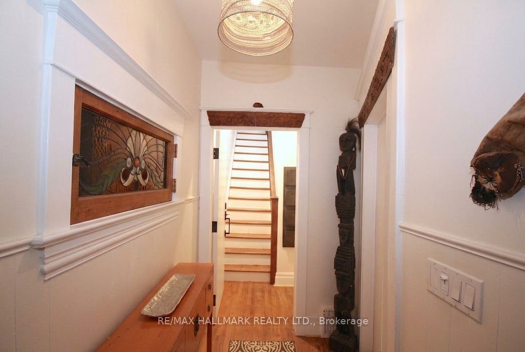 Upper-91 Ivy Avenue, Toronto, ON, M4L 2H8 - 4