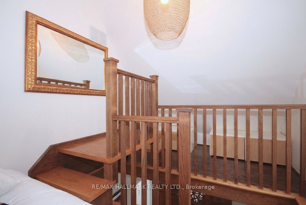 Upper-91 Ivy Avenue, Toronto, ON, M4L 2H8 - 26