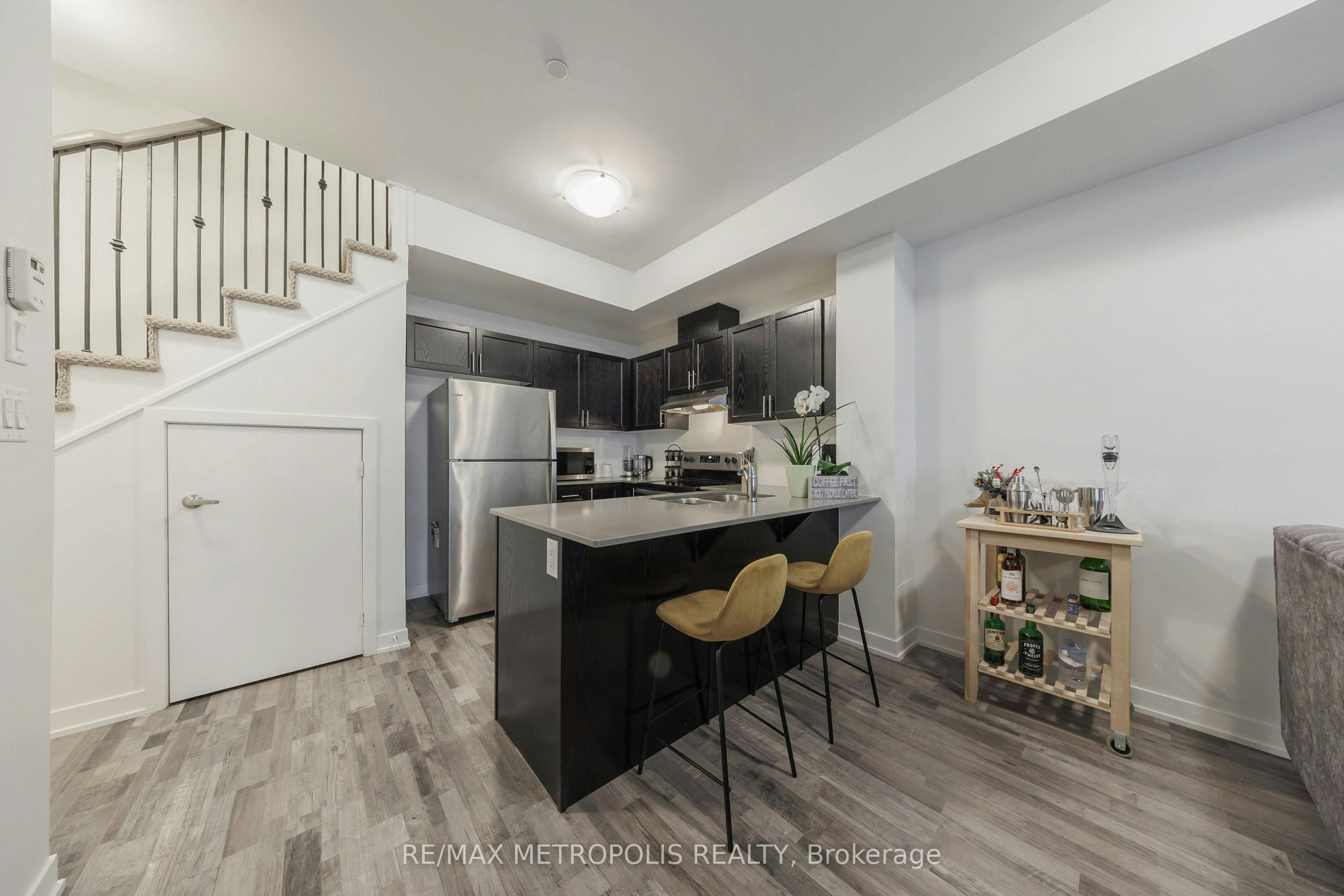 317-1460 Whites Road N, Pickering, ON, L1V 0E8 - 8