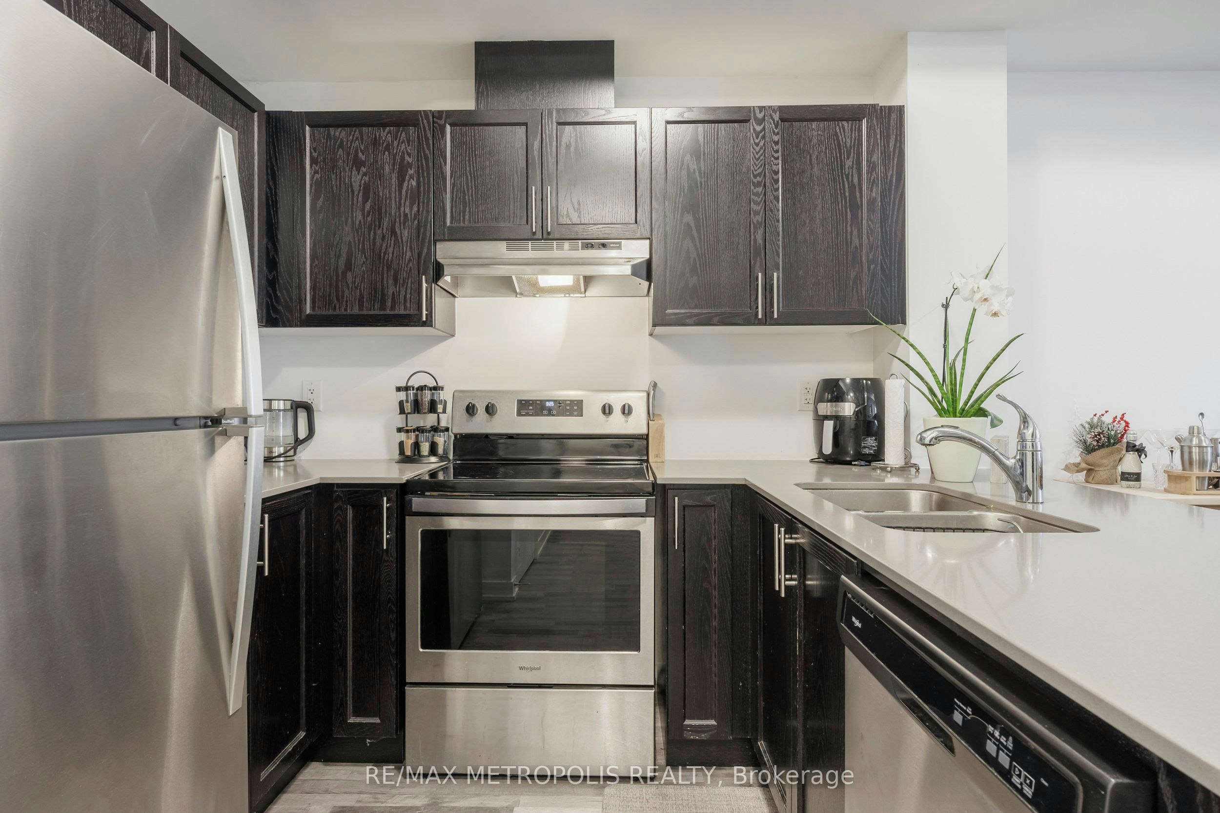 317-1460 Whites Road N, Pickering, ON, L1V 0E8 - 11