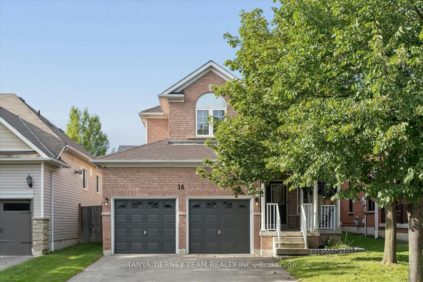 16 Corianne Avenue, Whitby, ON, L1M 2J2