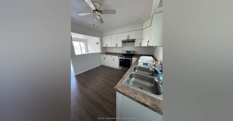Upper-357 Durham Court, Oshawa, ON, L1J 1W8 - 7
