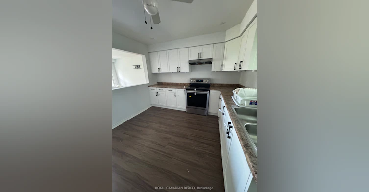 Upper-357 Durham Court, Oshawa, ON, L1J 1W8 - 8