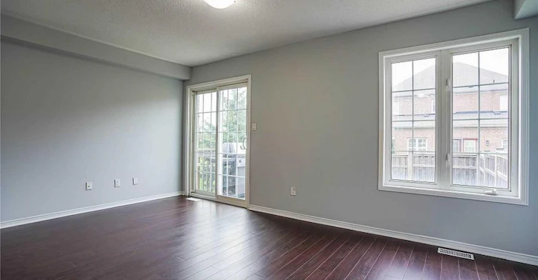 1424 Rennie Street, Oshawa, ON, L1K 0N8 - 3