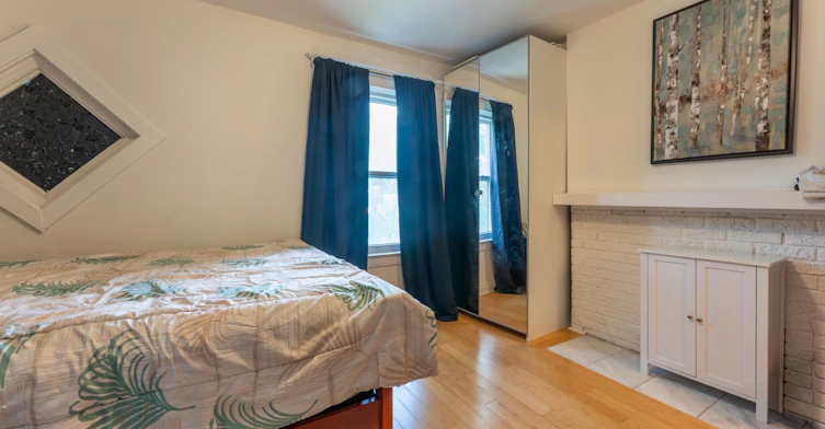 Upper-431 Kingston Road, Toronto, ON, M4L 1V2 - 11