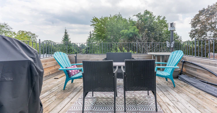 Upper-431 Kingston Road, Toronto, ON, M4L 1V2 - 5