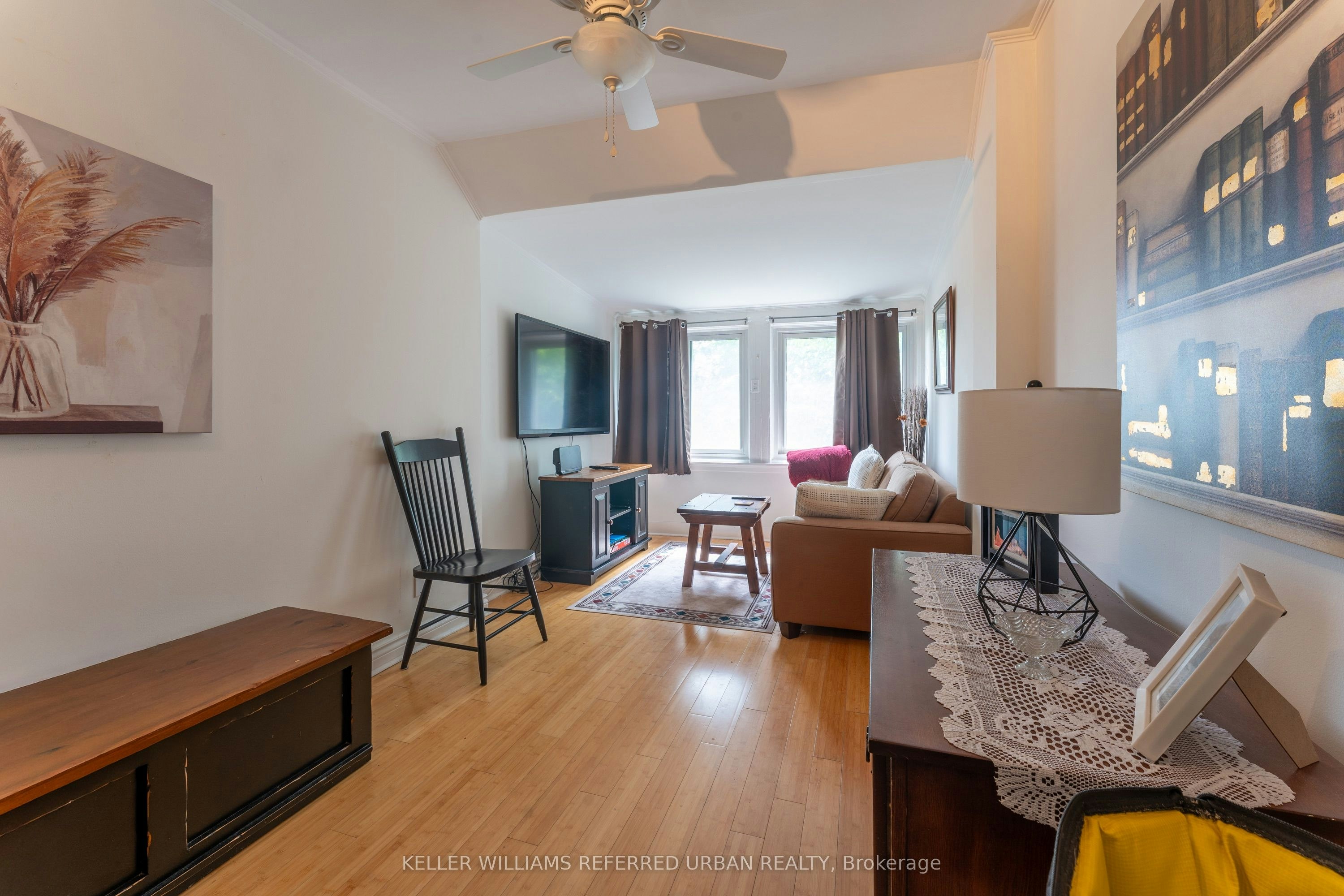 Upper-431 Kingston Road, Toronto, ON, M4L 1V2 - 9