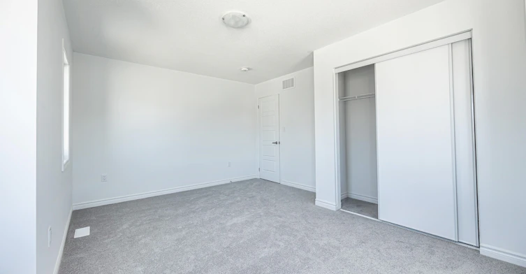 1483 Mockingbird Square, Pickering, ON, L1X 0N8 - 13