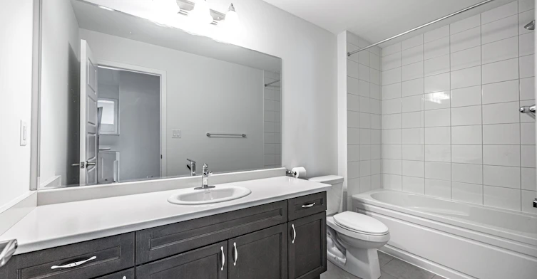 1483 Mockingbird Square, Pickering, ON, L1X 0N8 - 12