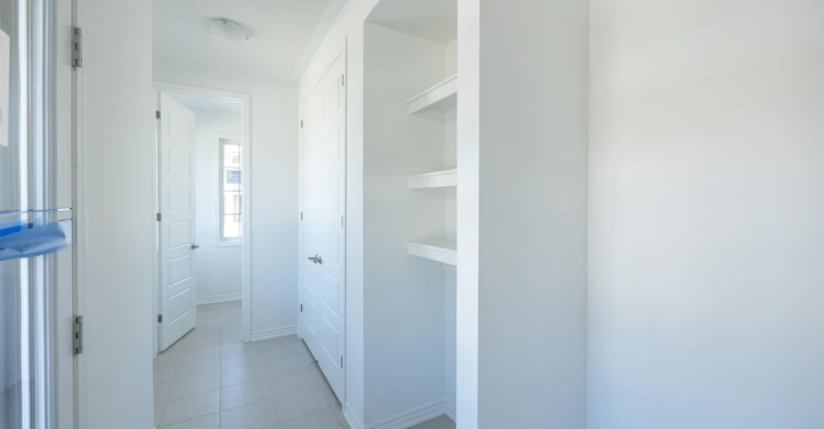 1483 Mockingbird Square, Pickering, ON, L1X 0N8 - 3