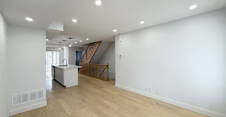 13-2500 Hill Rise Court, Oshawa, ON, L1L 0L2 - 12