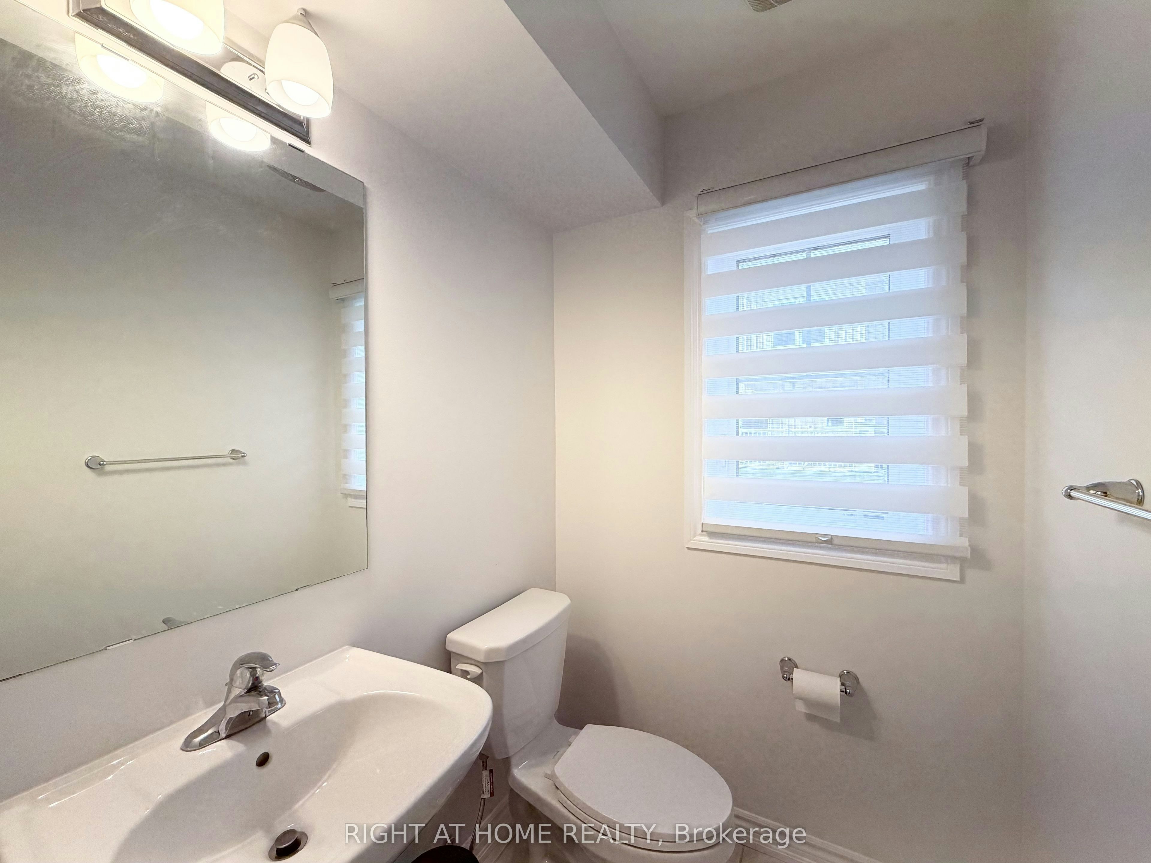 13-2500 Hill Rise Court, Oshawa, ON, L1L 0L2 - 14