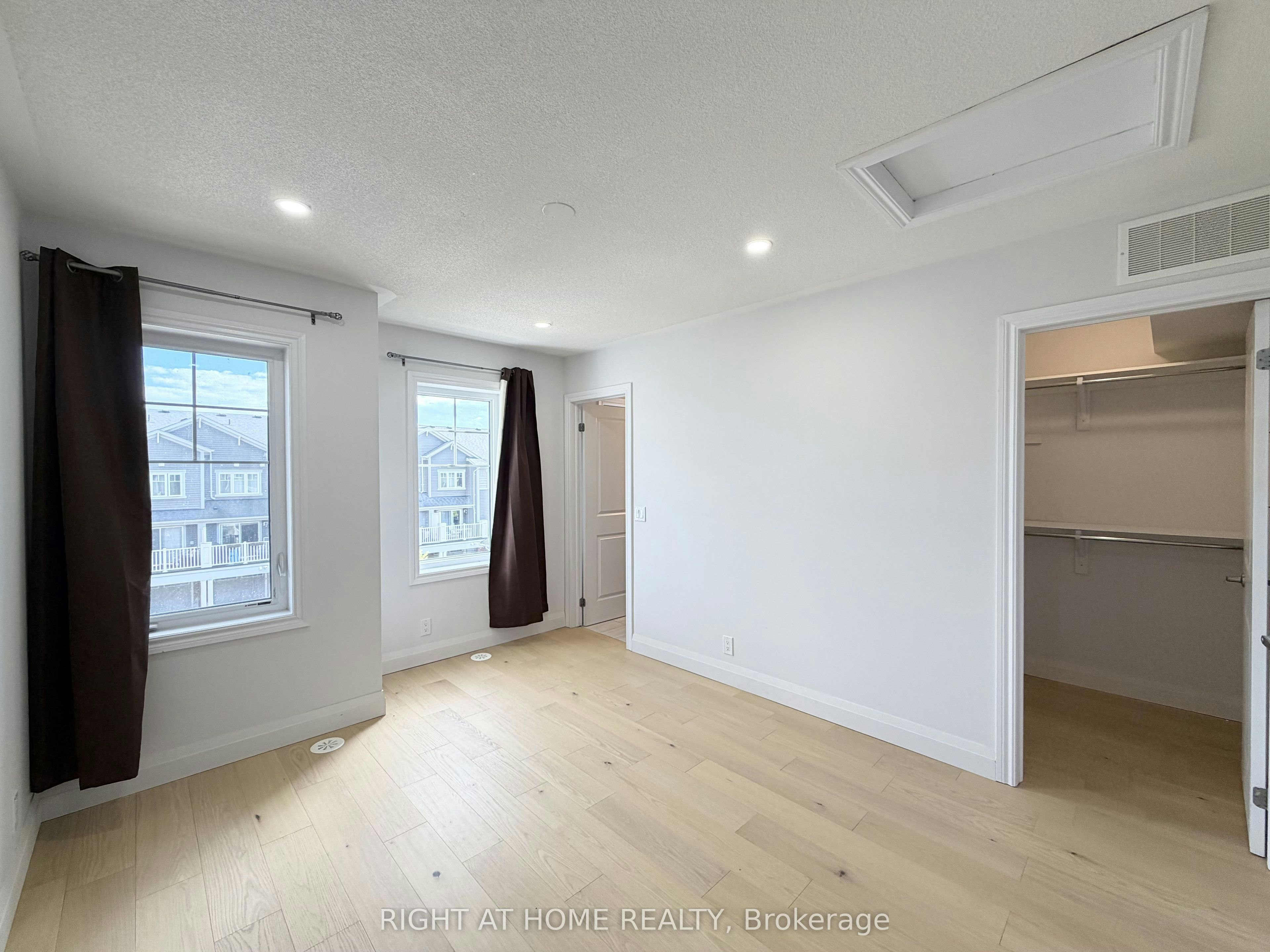 13-2500 Hill Rise Court, Oshawa, ON, L1L 0L2 - 15