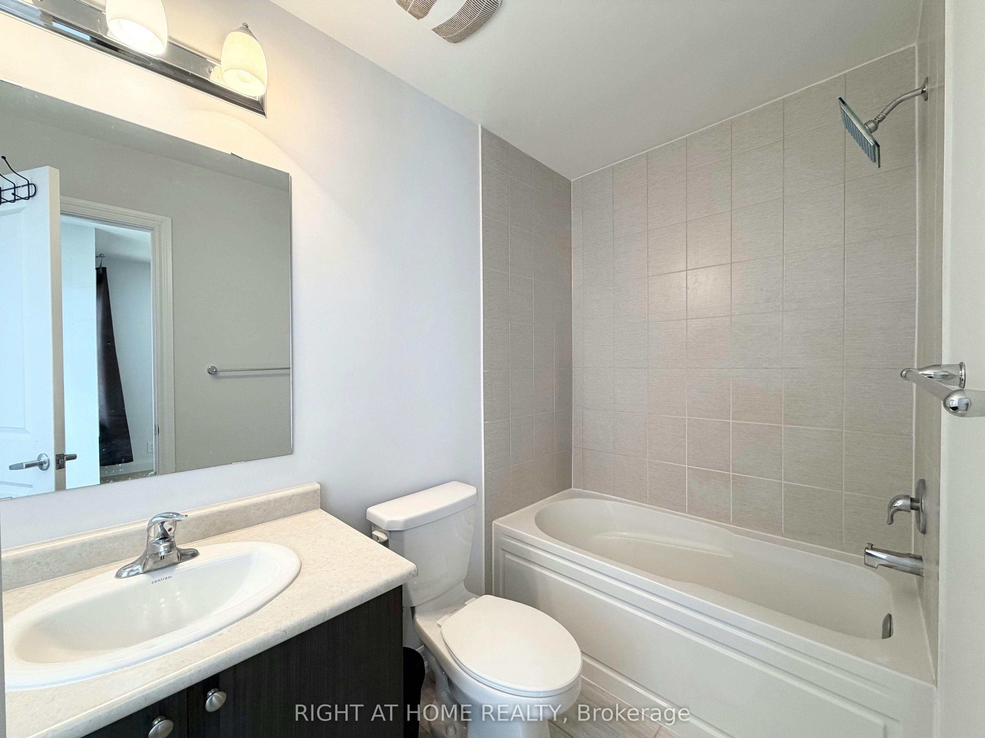 13-2500 Hill Rise Court, Oshawa, ON, L1L 0L2 - 19