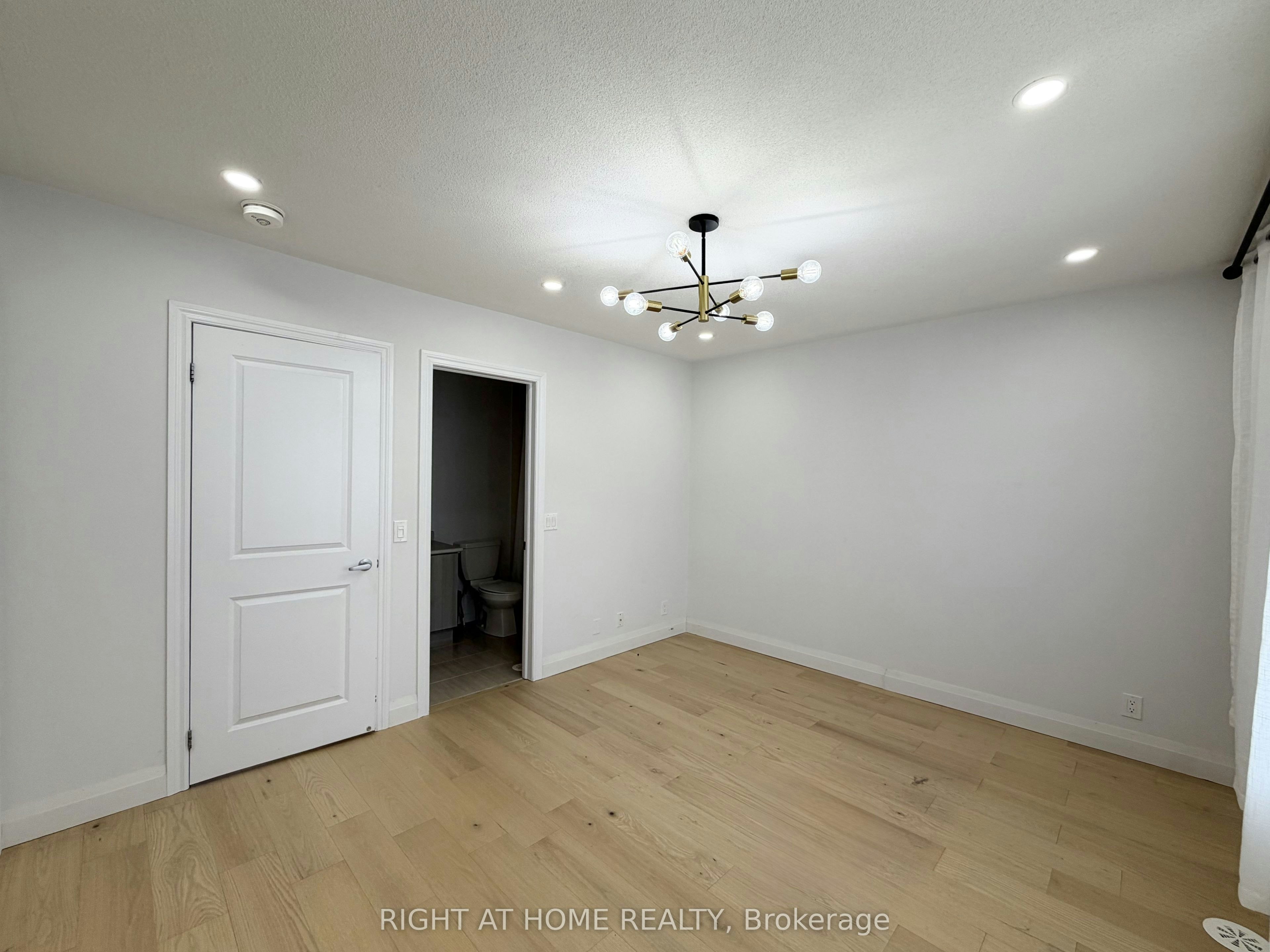 13-2500 Hill Rise Court, Oshawa, ON, L1L 0L2 - 22