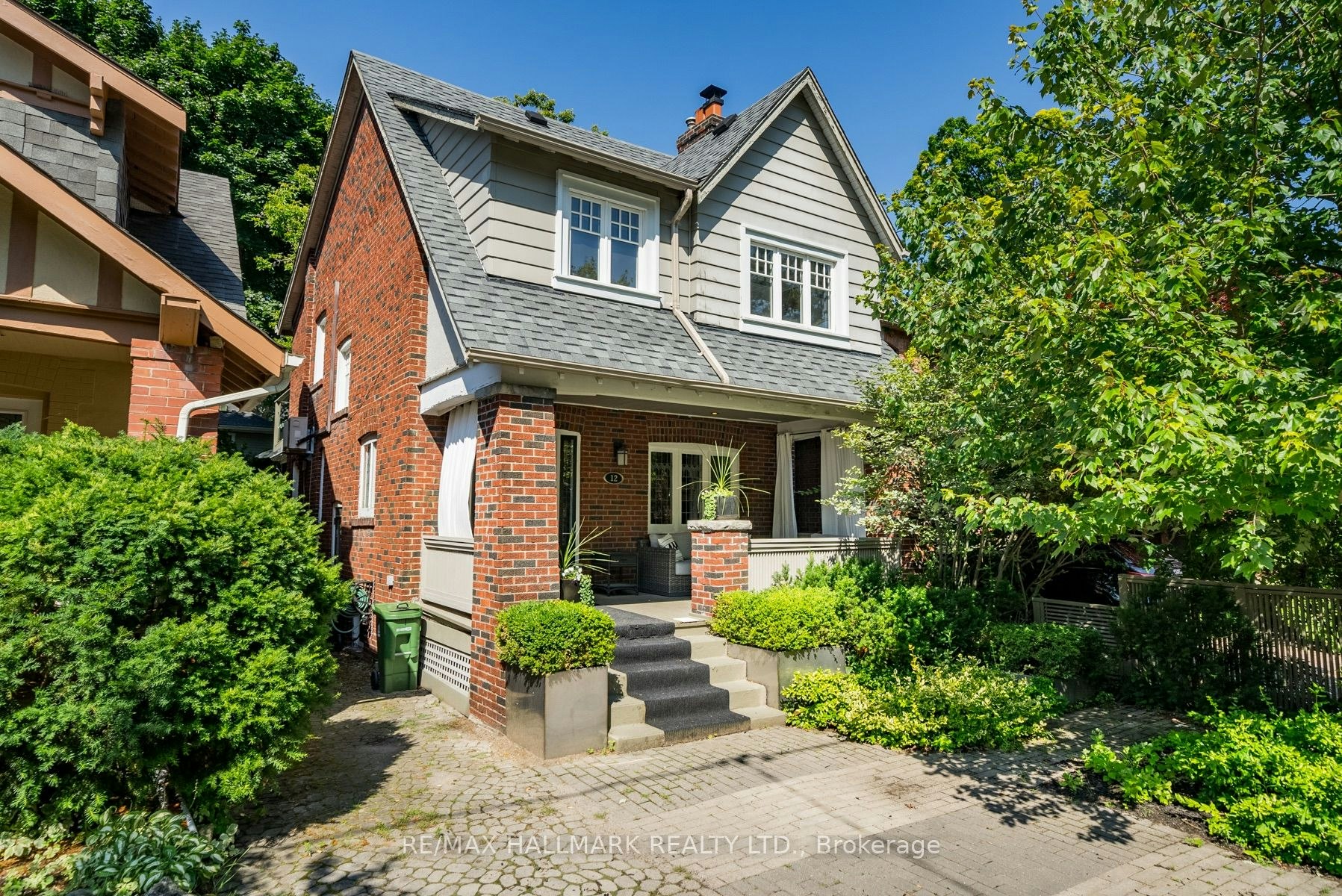 12 Bingham Avenue, Toronto, ON, M4E 3P9 - 3