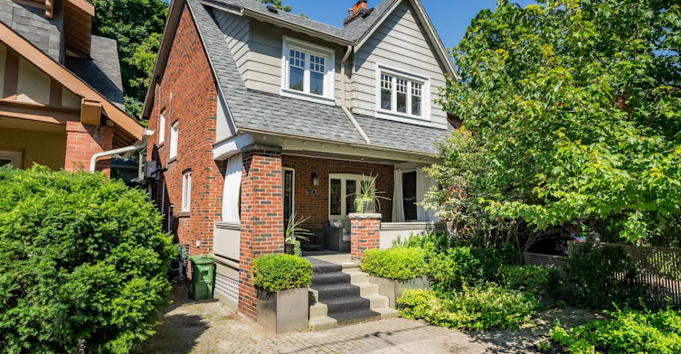 12 Bingham Avenue, Toronto, ON, M4E 3P9 - 3