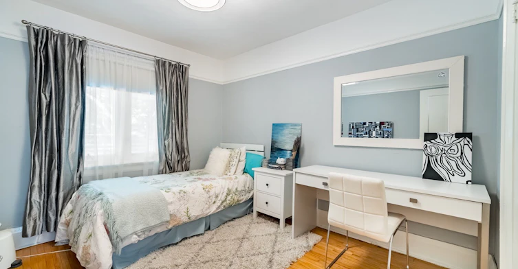 12 Bingham Avenue, Toronto, ON, M4E 3P9 - 22