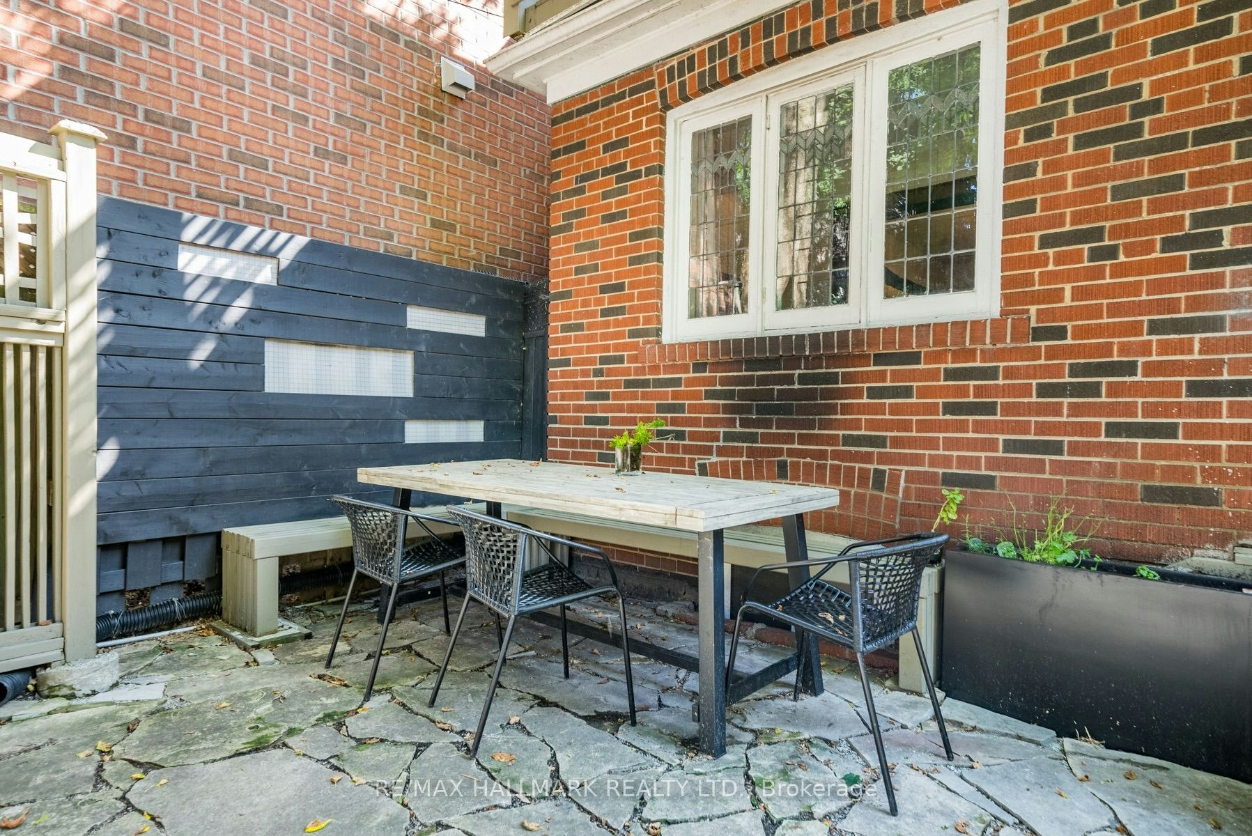 12 Bingham Avenue, Toronto, ON, M4E 3P9 - 37