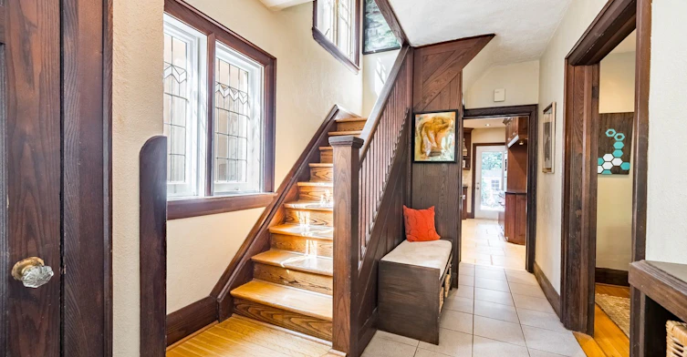 12 Bingham Avenue, Toronto, ON, M4E 3P9 - 8